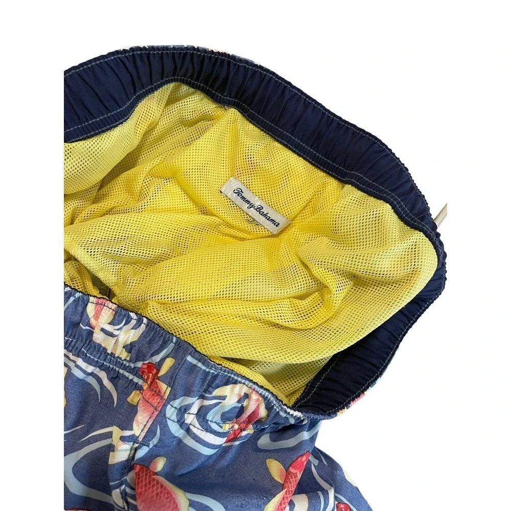 Tommy Bahama 100% authentic
